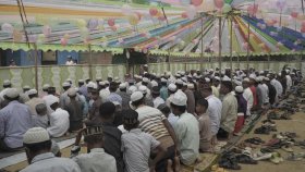 রোহিঙ্গা ক্যাম্পে মলিন ঈদ উৎসব