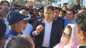 কক্সবাজার সৈকতের বালিয়াড়িতে কোনও স্থাপনা থাকবে না: স্বরাষ্ট্রমন্ত্রী