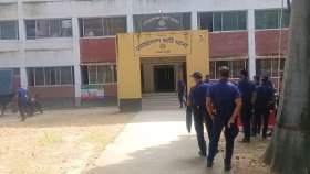 কিশোরীর সঙ্গে প্রেমের জেরে প্রেমিকের বাড়িতে হামলা-গুলি