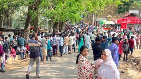 ঈদের ছুটিতে সাজেকে ভ্রমণপিপাসুদের ভিড়