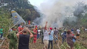 কলম্বিয়ায় সামরিক বিমান বিধ্বস্ত, নিহত অন্তত ৬৬