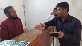 ৫০০ টাকার ভাড়া ৭০০, গোল্ডেন লাইনকে ২০ হাজার জরিমানা