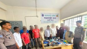 ৬২ চোরাই মোবাইল ফোনসহ চক্রের ১২ সদস্য গ্রেফতার