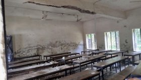 বিদ্যালয়ে ক্লাস চলাকালে খসে পড়লো পলেস্তারা, ৩ শিক্ষার্থী আহত 