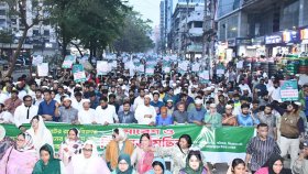 গণভোটের রায় বাস্তবায়নের দাবিতে রাজধানীতে ১১ দলীয় ঐক্যের সমাবেশ-বিক্ষোভ