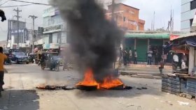 উপজেলা ছাত্রদল সভাপতি বিবাহিত, সড়কে আগুন দিয়ে পদবঞ্চিতদের বিক্ষোভ
