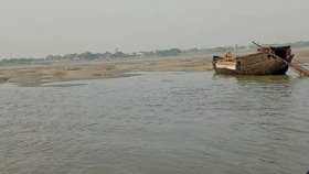 কয়রায় নৌকাডুবিতে নিখোঁজ দুই জেলের লাশ উদ্ধার