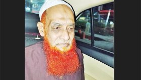 আদালতে সেই ভুয়া আব্দুল আজিজের দোষ স্বীকার