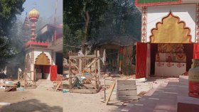 দরবার শরিফে হামলা চালিয়ে পীরকে পিটিয়ে হত্যা, ভাঙচুর-অগ্নিসংযোগ