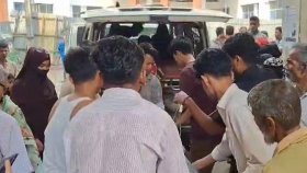 ছেলেসহ তিন জনকে কুপিয়ে ছাদ থেকে লাফ, অবসরপ্রাপ্ত পুলিশ সদস্যের মৃত্যু