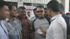 আগে মজুত করা তেল নতুন দামে বিক্রি, দুই পাম্পকে জরিমানা