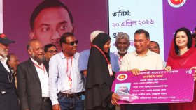 পাচারের টাকা ফিরিয়ে ফ্যামিলি-কৃষক কার্ডের মাধ্যমে মানুষকে দেবো: প্রধানমন্ত্রী