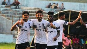সৌরভের হ্যাটট্রিকে প্লে-অফে মোহামেডান