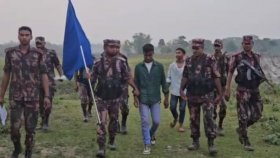 সীমান্ত থেকে ধরে নিয়ে যাওয়া দুই কিশোরকে ফেরত দিয়েছে বিএসএফ