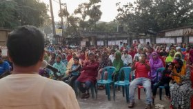 আশুলিয়ায় সমাবেশ: শ্রমিকদের ন্যূনতম মজুরি ৩০ হাজার টাকা করার দাবি