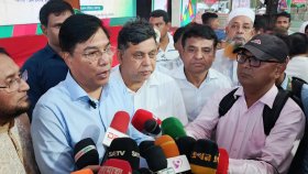 হজযাত্রীদের বিমান ভাড়া ২০-২৫ হাজার টাকা কমবে: বিমানপ্রতিমন্ত্রী