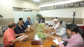 পাবলিক-প্রাইভেট বিশ্ববিদ্যালয়কে আলাদাভাবে বিবেচনা করতে চায় না ইউজিসি 