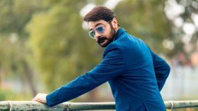 আমার গায়ে কোনও রাজনৈতিক রঙ লাগাবেন না: প্রসেনজিৎ