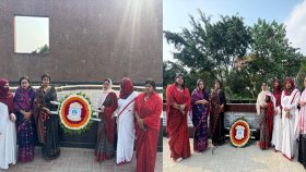 মুক্তিযুদ্ধ ও জুলাই শহীদদের প্রতি এনসিপির দুই নারী এমপির শ্রদ্ধা