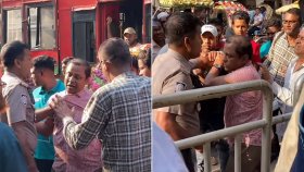 রাজধানীর সড়কে সার্জেন্টের সঙ্গে ধস্তাধস্তি: যা জানা গেল 