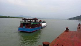 এক বছর পর সীমান্তবাণিজ্য চালু, মিয়ানমারে গেলো আলু 