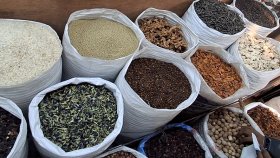 কোরবানির আগে কমেছে মসলার দাম, বেচাকেনাও কম