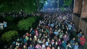 শিক্ষার্থীকে ধর্ষণচেষ্টার প্রতিবাদে উত্তাল জাহাঙ্গীরনগর বিশ্ববিদ্যালয়