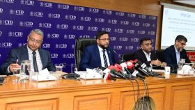 অনলাইন জুয়ার সাইট পরিচালনাকারী চক্রের ৮ সদস্য গ্রেফতার 
