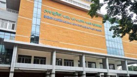 কারখানায় লোহা গলানোর সময় বিস্ফোরণ, ৪ জন দগ্ধ