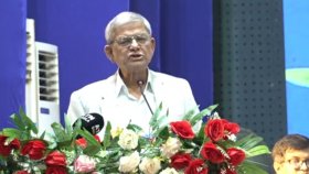 রাষ্ট্রপতির পদত্যাগের গুজবে কান না দেওয়ারও আহ্বান মির্জা ফখরুলের