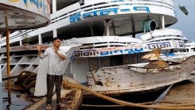 দুই লঞ্চের সংঘর্ষ, ১০ যাত্রী আহত