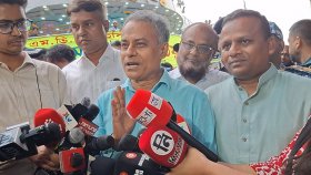 ঈদে ঘরমুখো মানুষের চাপ হলেও পরিস্থিতি সন্তোষজনক: সড়ক পরিবহনমন্ত্রী
