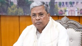 পদত্যাগ করলেন সিদ্দারামাইয়া, কে হচ্ছেন কর্নাটকের নতুন মুখ্যমন্ত্রী