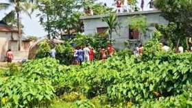 মসজিদের টাকায় ছুরি কেনায় দুই পক্ষের সংঘর্ষ, আহত ৬