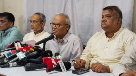 একটি গোষ্ঠী সরকার ও বিএনপির বিরুদ্ধে চক্রান্ত করছে: রিজভী