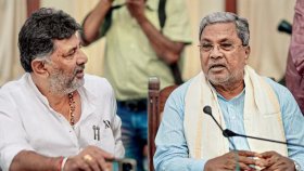 ‘দ্বিতীয় স্বাধীনতা সংগ্রামের’ ডাক দিয়ে কর্ণাটকের নতুন মুখ্যমন্ত্রীকে বার্তা সিদ্দারামাইয়ার