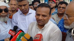 নৌপথে যাত্রীদের নিরাপদে কর্মস্থলে ফিরতে কাজ করছে সরকার: রাজিব আহসান