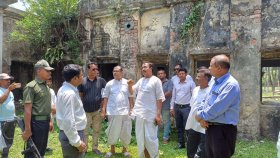 ঠাকুর অনুকূলচন্দ্রের স্মৃতিবিজড়িত ২ ভবনের নিলাম স্থগিত