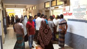 দুই দল গ্রামবাসীর সংঘর্ষে ৬২ জন আহত