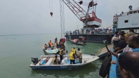 আবার কীভাবে নদীতে পড়লো বাস