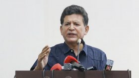চামড়া খাত হতে পারে অর্থনীতির নতুন প্রবৃদ্ধির চালক: হোসেন জিল্লুর রহমান