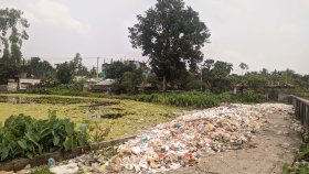 মেডিক্যাল বর্জ্যে ছড়াচ্ছে দূষণ, স্বাস্থ্যঝুঁকিতে এলাকাবাসী
