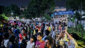 মামলা নিতে ১০ হাজার টাকা দাবি, লাশ নিয়ে থানা ঘেরাওয়ের পর এসআই প্রত্যাহার
