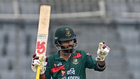 শেষ টি-টোয়েন্টিতে অজিদের ১১০ রানের লক্ষ্য দিয়েছে বাংলাদেশ