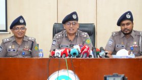 আ. লীগের প্রতিষ্ঠাবার্ষিকী ঘিরে শঙ্কা নেই, সতর্ক অবস্থানে ডিএমপি