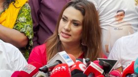 সুড়ঙ্গ থেকে ধরা পড়া ব্যবসায়ী ববির স্বামী? মুখ খুললেন নায়িকা