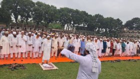 আ.লীগ নেতার জানাজা পড়ালেন ১১ দলীয় জোটের এমপি প্রার্থী
