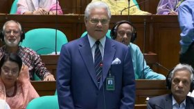 ‘অর্থমন্ত্রী দুঃসাহসী, গগনস্পর্শী বাজেট দাঁড় করিয়েছেন’