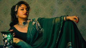 নিজেকে সুখী ঘোষণা করলেন সোনাক্ষী সিনহা