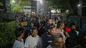 যুবলীগ নেতাকে আটক, থানা ঘিরে গ্রামবাসীর বিক্ষোভে ছেড়ে দিলো পুলিশ